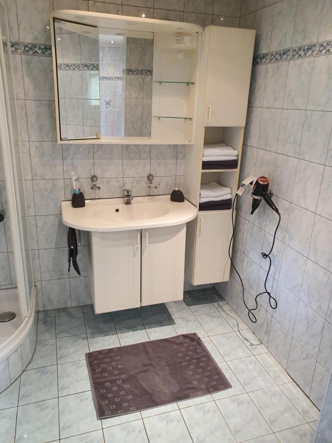 Ferienwohnung Belu Velden am Woerthersee Ngoại thất bức ảnh